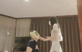 【丫丫】御姐诱惑男友做狗奴