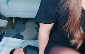 【大乔】小白鞋+高跟全体重踩踏