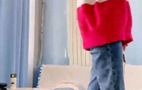 【美离子】帆布鞋强迫路人做狗碾压踩打踢