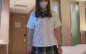 【悦主大大】舔鞋底丝袜脚/踩美味/圣水羞辱