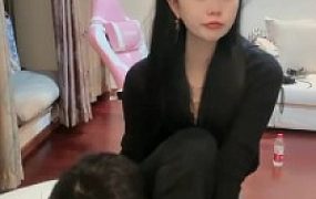 【桃幼幼】恋足舔脚场