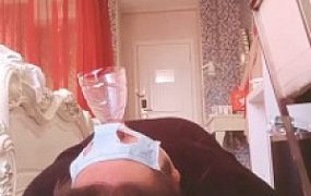 【嗯哼】求我赏赐圣水