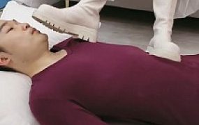 【神乐sama】长靴白丝踩地毯