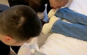 【领主老大】带女M玩双狗