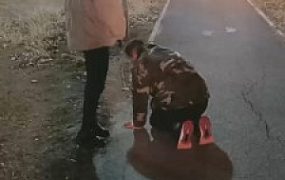 【重度刑奴】素人姐姐户外遛狗