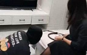 【冷御女王】圈养骑马调废物狗