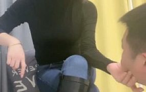 【冷颜】马靴玩弄圈养奴