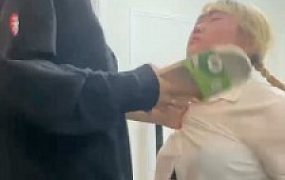 【琳嘉】母畜-脚耳光+鞋耳光+闻鞋【双视角版】