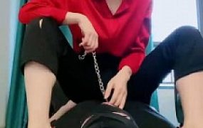 【缘彼大大】御姐高跟裸足踩狗