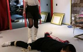 【领主老大】五花大绑强制鞭打刑虐