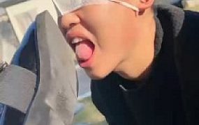 【沅芷大人】户外让男友伺候我