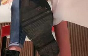 【丹祖宗】火锅店公开玩狗