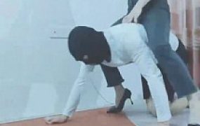 【灵竹】牛仔裤女S-骑马转胯舔鞋