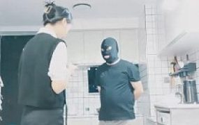 【小小小魔女】卑微房东求虐待