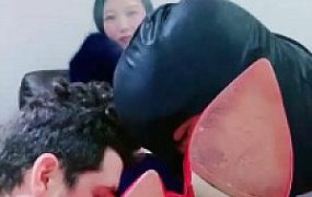 【简公主】外国两兄弟跪下做狗【完整版】