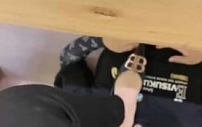 【安主】桌底下伺候的贱狗