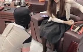 【牙乖乖】萝莉主强制重度鞭打