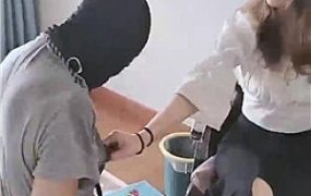 【孤野】反绑贱狗重度耳光