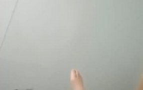 【吴佳佳】带分手闺蜜虐狗出气