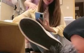 【一嬛女王】当着素人的面羞辱老狗