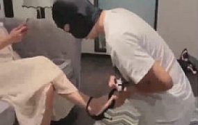 【沅芷大人】双S姐妹花合力虐奶狗【续集】