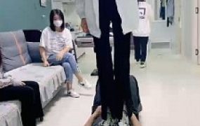 【精神小妹】推荐-学生素人群调贱货