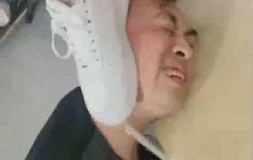 【小祖宗】小白鞋裸足气味羞辱