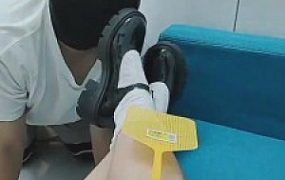 【苏可儿】萝莉主皮鞋白袜辱狗