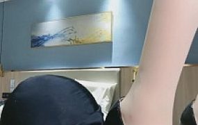 【柠檬大大】高跟鞋踩虐碾压狗舌头