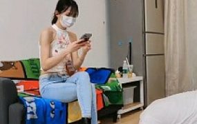 【暴力美学s】从天台回来在宠物身上擦鞋发泄