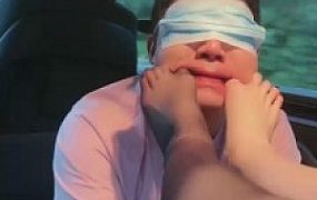 【简一】车模车内恋足调狗