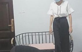 【欣主子】斯文小姐姐高跟蹂躏狗奴