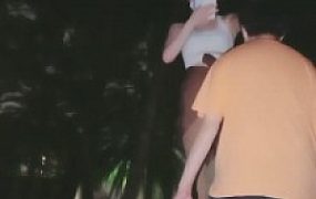 【黛熙】户外逮住偷窥狂魔