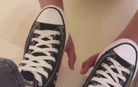 【初见】帆布鞋臭船袜辱狗