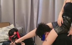 【多啦A梦】下贱情侣跪下做狗