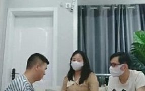 【月玖儿】绿帽狗奴被情侣暴揍