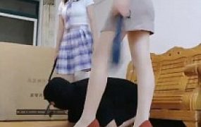 【小猫咪】和新人主播闺蜜一起调狗