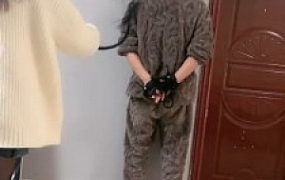 【惜沫】暴打脚下狗