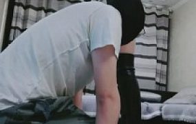 【猫神大人】长靴酷炫女王鞭打脚下狗