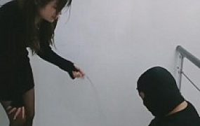 【妍主大大】调皮跑骚的下场