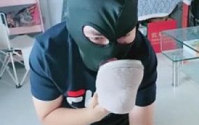 【美离子】对狗东西发泄起床气 G-210822-12