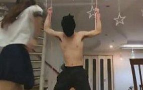 【丫丫啊】吊绑强制踢裆