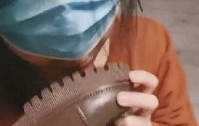 【佳影】长靴黑丝开发小母狗