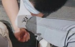 【南京樱樱学生主】学生狗沙发跳踩全体重踩头部