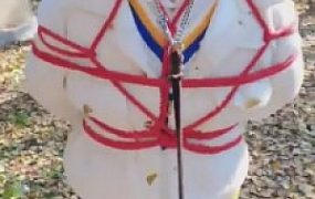 【梓晨】野外捆绑调女儿