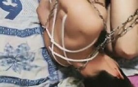 【超高能】五花大绑强制吃脏东西