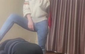 【领主老大】御姐踩踏羞辱不听话学弟