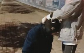 【多多】大马路上反绑起来狠虐