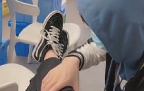 【禾末】肉丝脚窒息羞辱