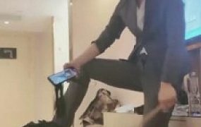 【小蚂蚁女王】职业装-白领驯化员工做人形犬-下贱狗奴